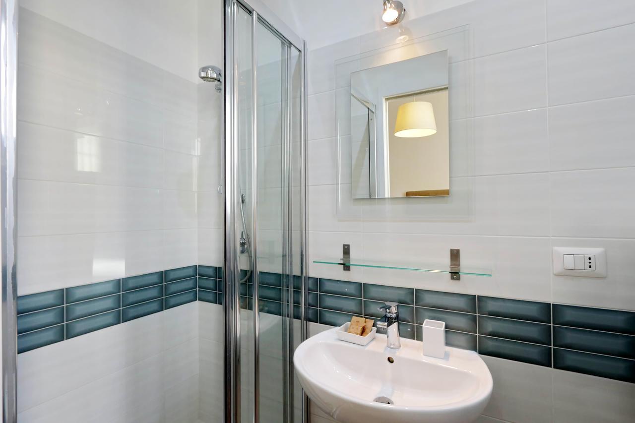 Midnight In Rome Guest House ภายนอก รูปภาพ